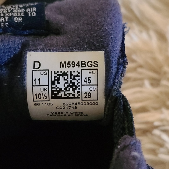 New Balance 594 - Picture 4 of 4